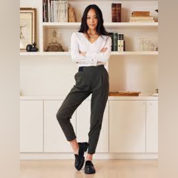 Aday Turn it Up Pants in Moss, Size Small - Picture 2 of 12